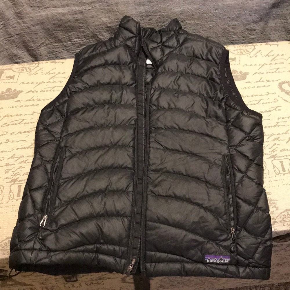 Patigonia vest bought from another posher.